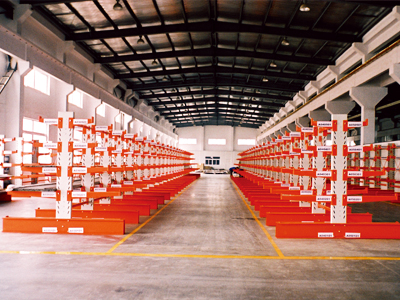 Cantilever racking